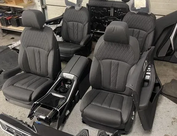 BMW X7 G07 (2018-2024) Внутренние сиденья с комплектом дверных карт 33516658