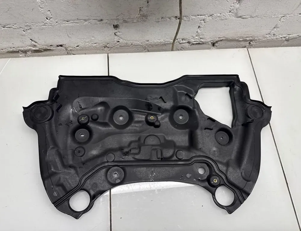 BMW X7 G07 (2018-2024) Bonnet Insulation Panel 7424945 33550635