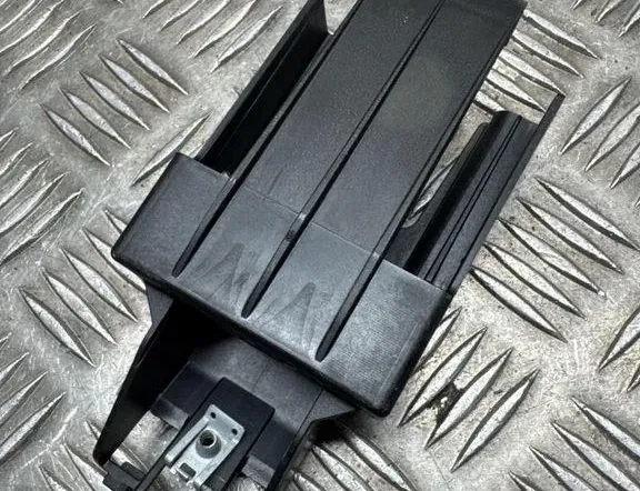 BMW X5 G05/G18 (2018-2024) Другие внутренние детали 6865267 33568421