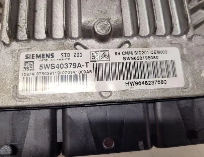 CITROËN C6 1 generation (2004-2012) Engine Control Unit ECU SW9658198080,HW9648237680,5WS40379AT 27024150