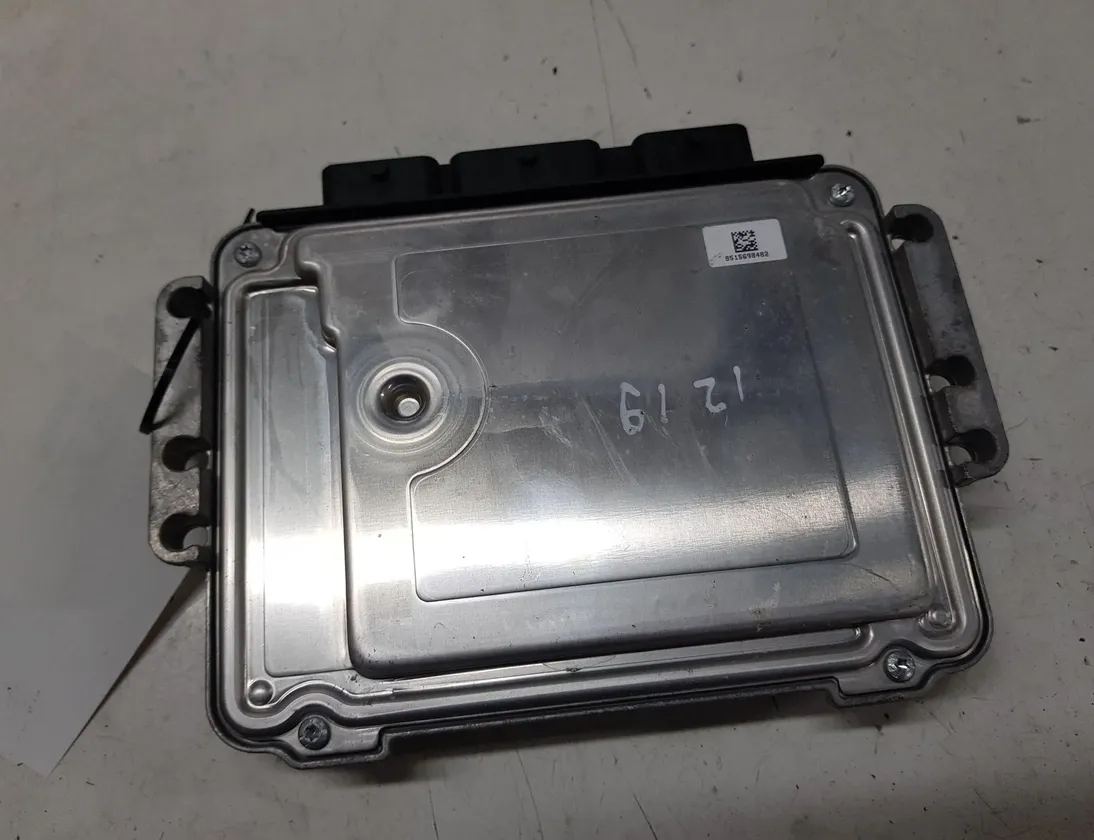 CITROËN Berlingo 2 generation (2008-2023) Блок управления двигателем 0281013329 28707976