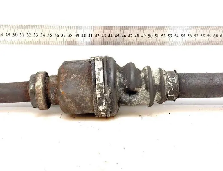 CITROËN C4 1 generation (2004-2011) Pravý predný hnací hriadeľ 33365787