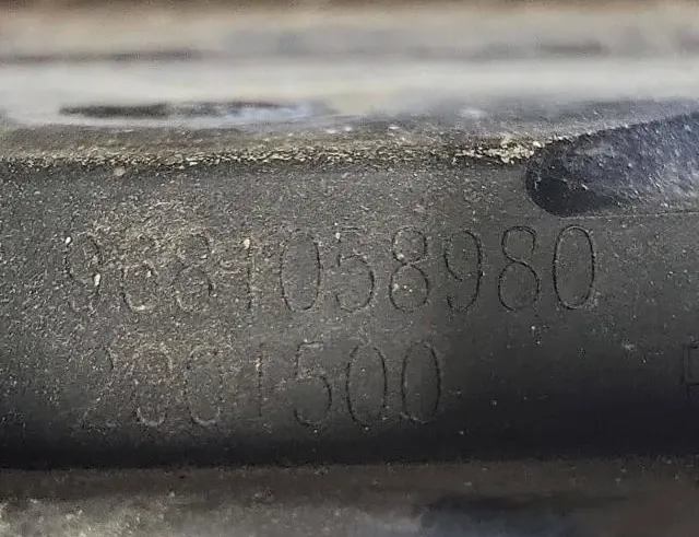 CITROËN C5 2 generation (2008-2017) Front Left Bumper Bracket 9681058980 33386113