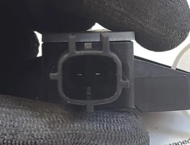 VOLKSWAGEN Passat B7 (2010-2015) Боковой датчик удара левый 5N0959354 33520561