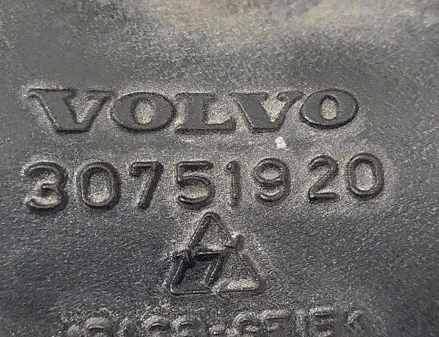 VOLVO V70 3 generation (2007-2020) Intercooler Hose Pipe 30751920 33520914