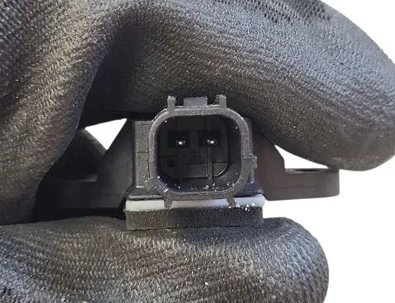 VOLVO V40 Cross Country 1 generation (2012-2020) Боковой датчик удара левый 31360986 33550617