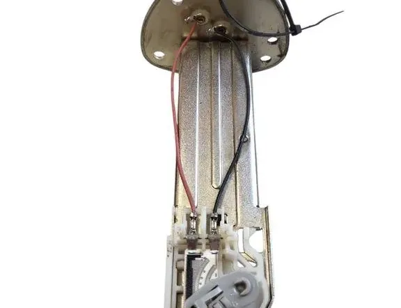 CITROËN C-Crosser 1 generation (2007-2013) Senzor hladiny paliva 1718A074 33602384