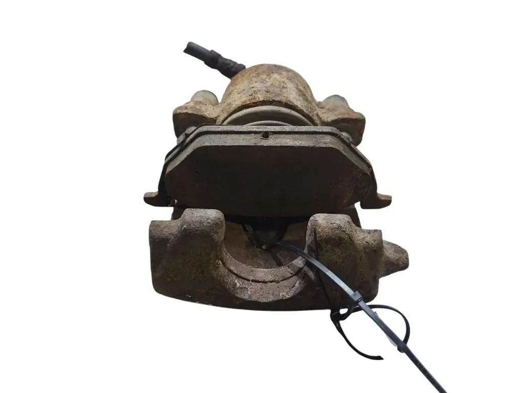 VOLKSWAGEN Caddy 3 generation (2004-2015) Супорт тормозов передний левый 33744283