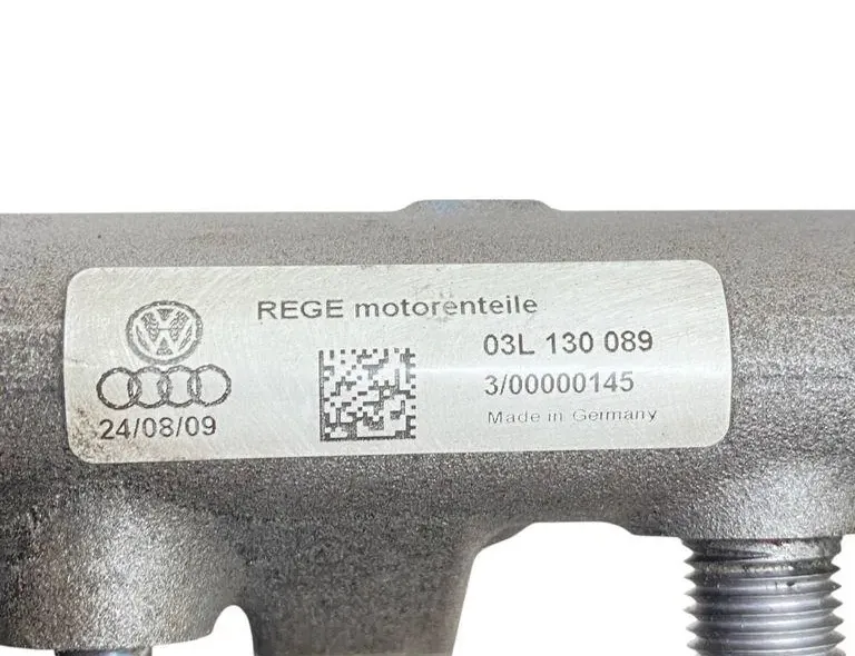 SKODA Yeti 1 generation (2009-2018) Súprava palivových vstrekovačov 03L130755 33785722