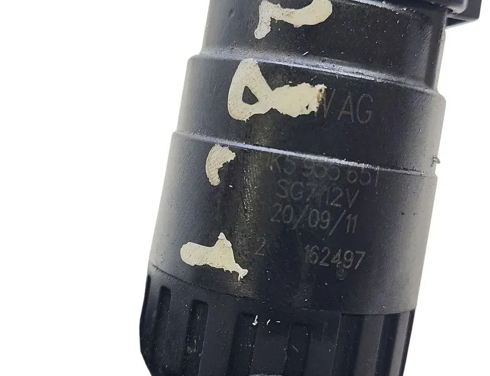 SKODA Octavia 2 generation (2004-2013) Моторчик бачка омывателя 1K5955651 33799334