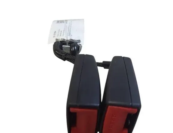 SKODA Octavia 2 generation (2004-2013) Застежка сиденья задняя левая 1Z0857488 33811973