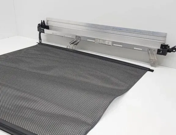 BMW 7 Series E65/E66 (2001-2008) Шторка задней левой двери 8240518 34320146