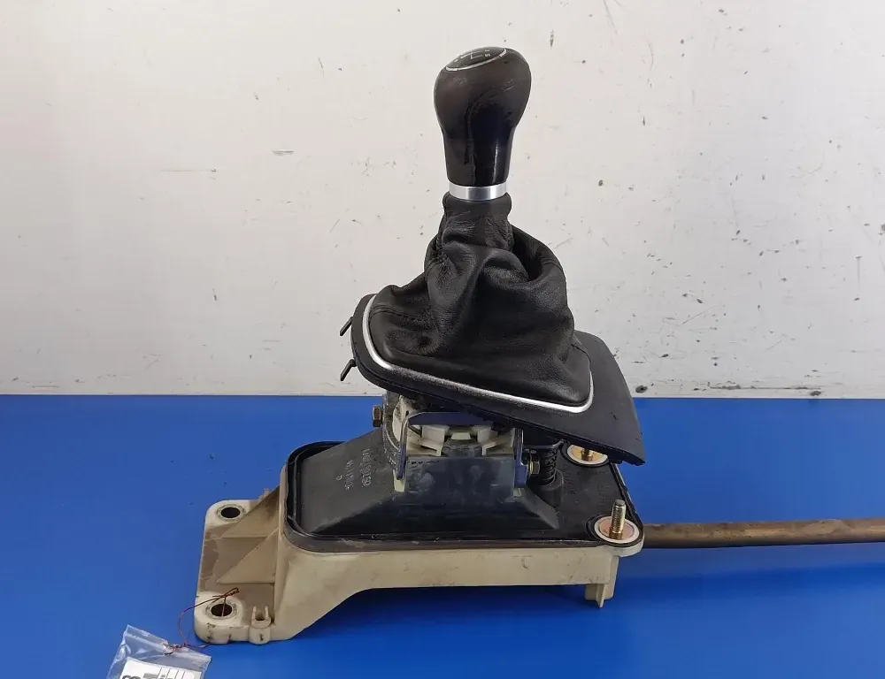 AUDI A3 8L (1996-2003) Radenie rýchlostí gombík 1J0711025D 33516499