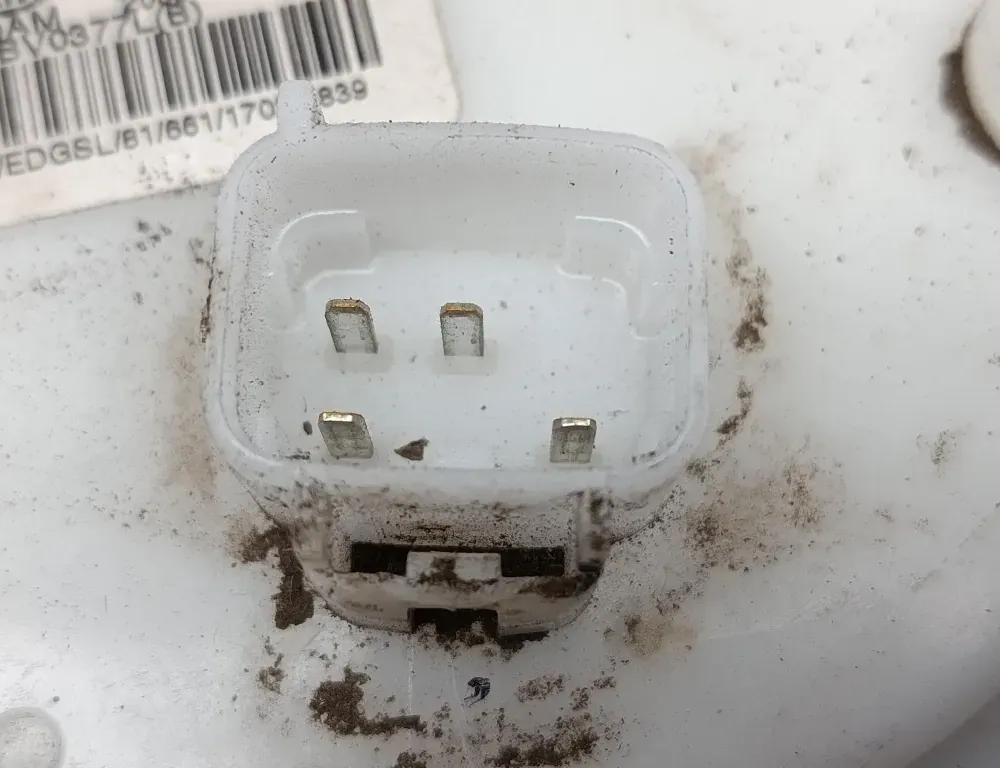 HYUNDAI i30 FD (1 generation) (2007-2012) Palivové čerpadlo 31110-1H000 34204597