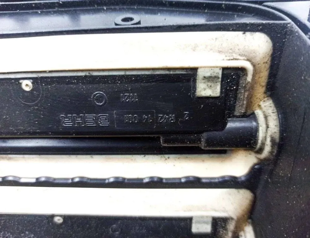 BMW 5 Series F10/F11 (2009-2017) Interior Heater 0895503,R4214001,4216001,9248170,EG5822,924817005,R4149,6411924817005,11611611 33993202