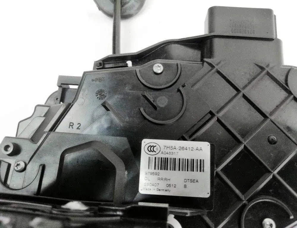 LAND ROVER Range Rover Sport 1 generation (2005-2013) Zámok pravých zadných dverí 280407,CXF500033,07430,FPH500420,DLL320RRRH,7H5A26412AA,CXF500043,94050164,910577100,214521801,979592 33991754