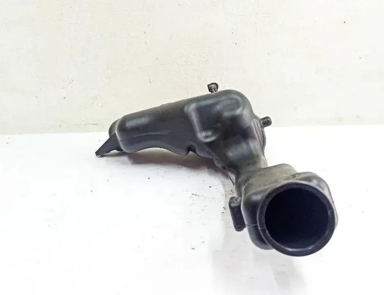 MERCEDES-BENZ C-Class W204/S204/C204 (2004-2015) Nádrž na ostrekovač okien A2048601560,A2048690020 33995485