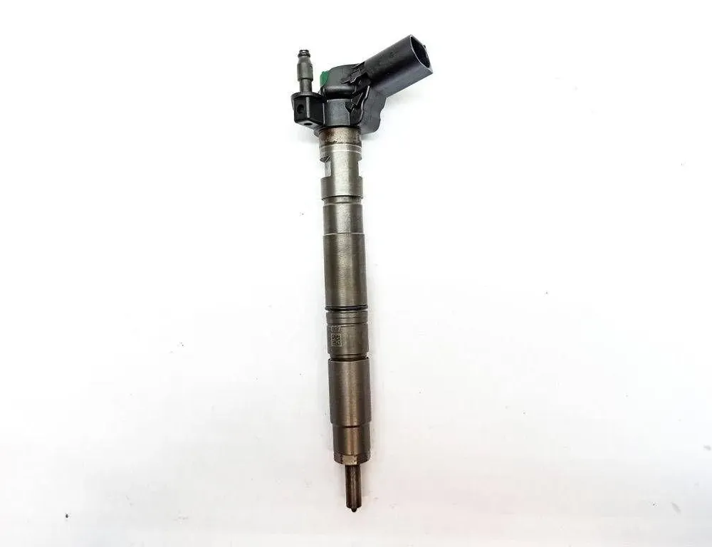 AUDI A4 B8/8K (2011-2016) Fuel Injector 03L130277 33991459
