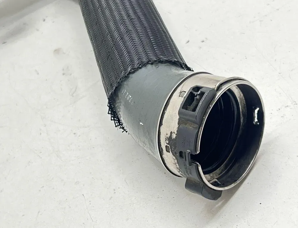 RENAULT Talisman 1 generation (2012-2024) шланг радиатора интеркулера 144606343R 33891987