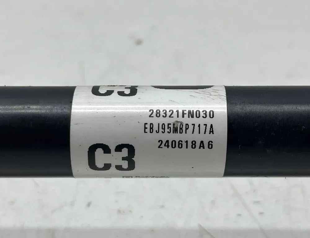 SUBARU Forester SJ (2012-2018) Pravý predný hnací hriadeľ EBJ95MBP717A,28321FN030 33894476