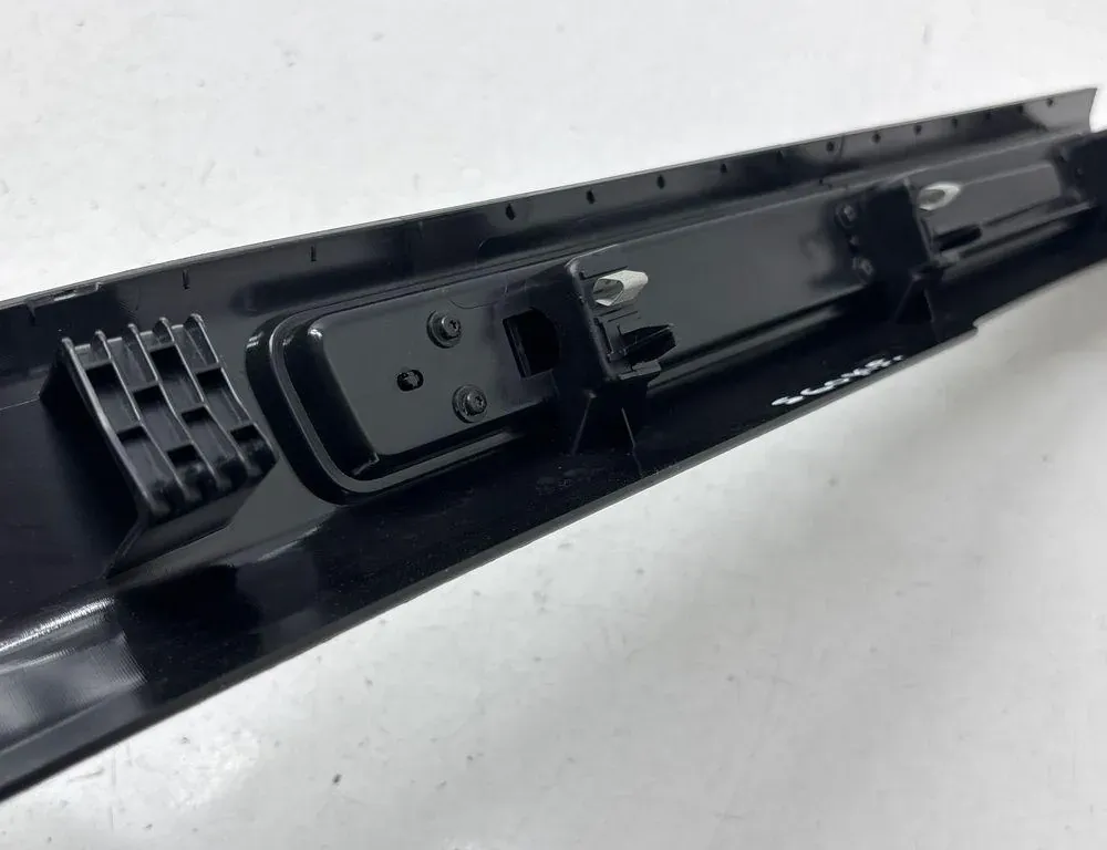 VOLVO S60 3 generation (2018-2023) Панель передней левой двери 31463458,31468384 33895559