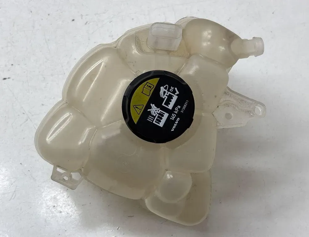 VOLVO S60 3 generation (2018-2023) Expanzná nádrž 31465682 33895614