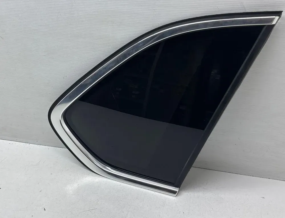 BMW X5 F15 (2013-2018) Pravé zadné okno DOT904AS3M513,43R000265 33899749