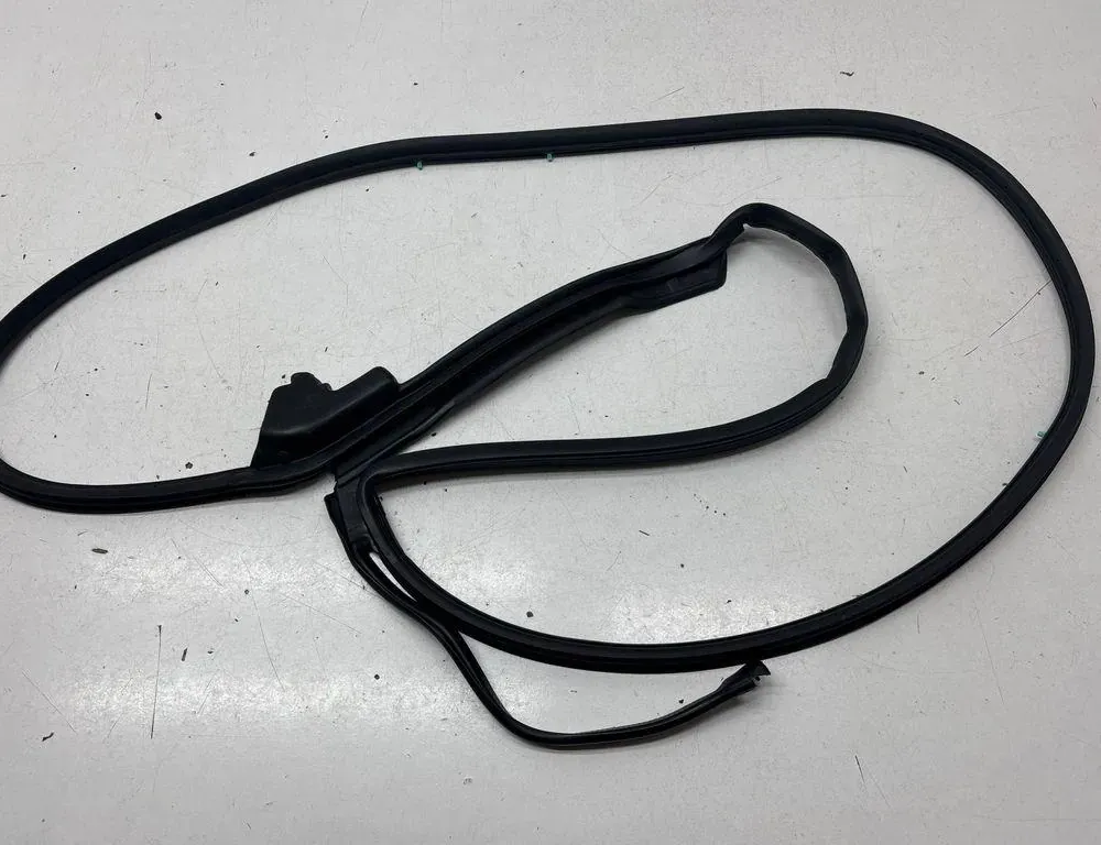 SUBARU Outback 6 generation (2019-2023) Pravé zadné dvere tesnenie guma 63512AN30A 33899943