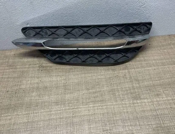 MERCEDES-BENZ C-Class W204/S204/C204 (2004-2015) Нижняя решетка переднего бампера a2048807324 31744566