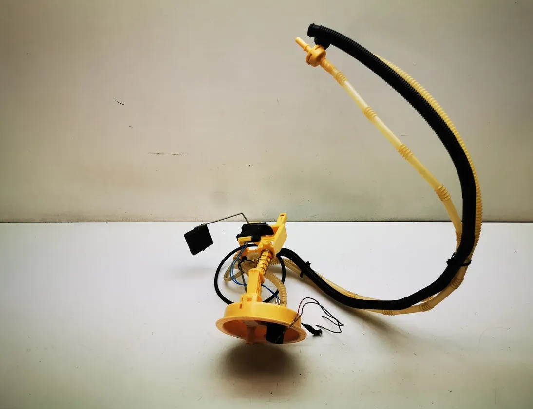 BMW 1 Series E81/E82/E87/E88 (2004-2013) Senzor hladiny paliva A2C53216247,7190944 13631080