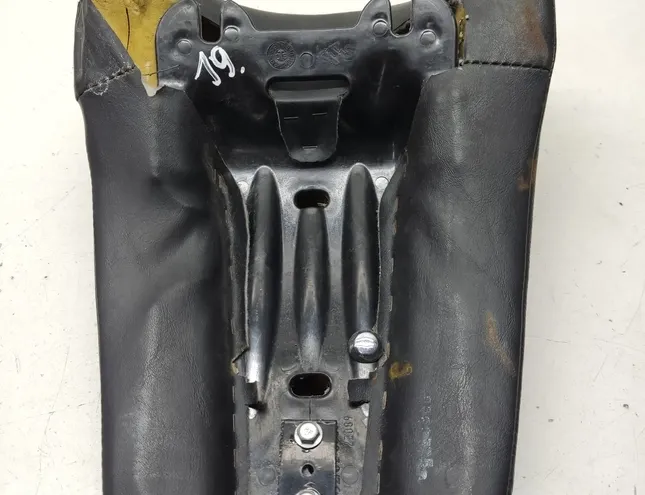 HARLEY-DAVIDSON MC SOFTAIL Rear seat saddle bench 22089 30373140