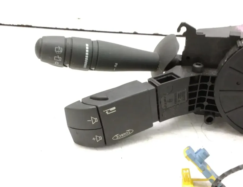 RENAULT Scenic 4 generation (2017-2023) Подрулевой переключатель 8200328895 29548439