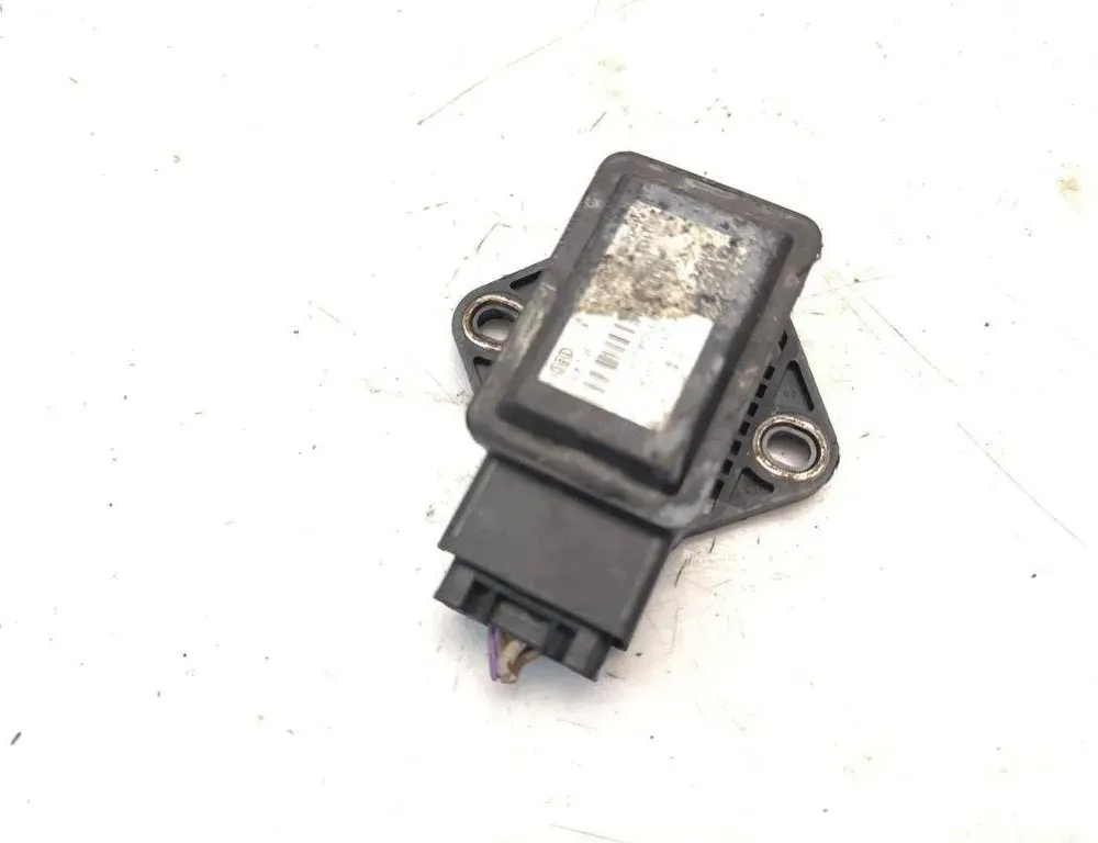 SMART Fortwo 1 generation (1998-2007) Acceleration Sensor 0265005698 30415320