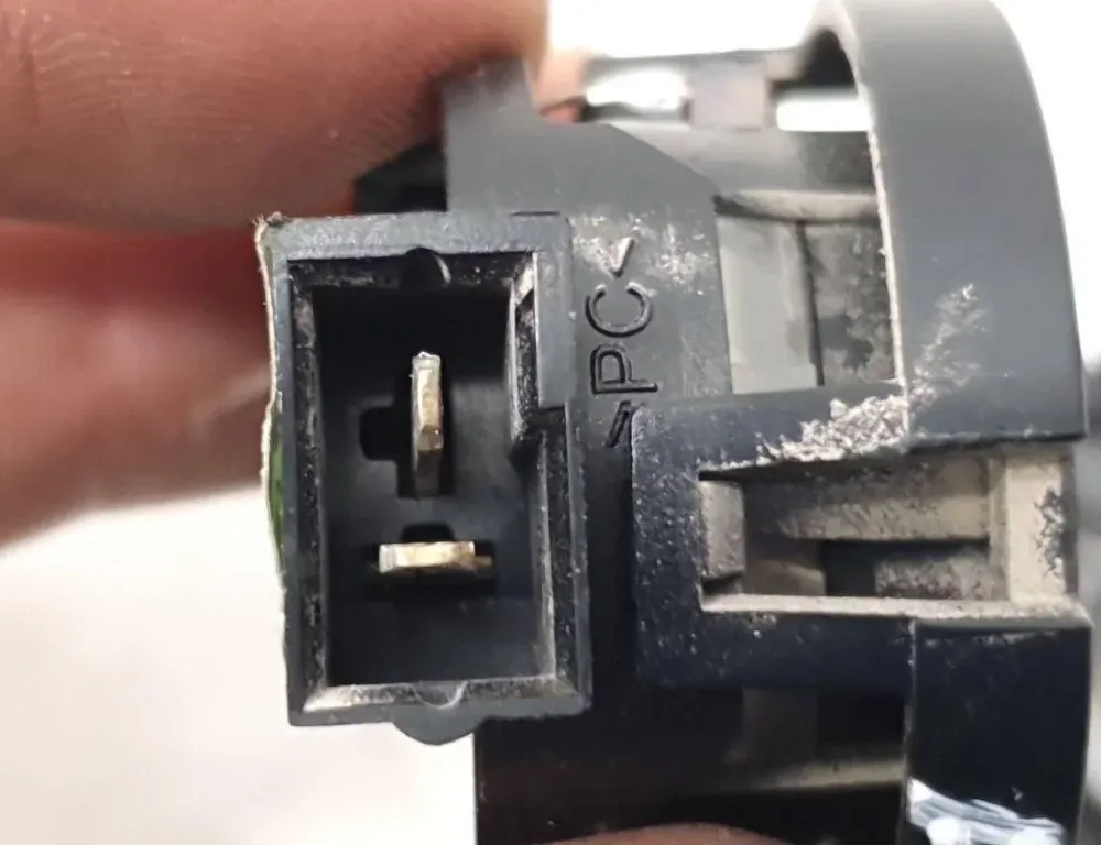 OPEL Vectra C (2002-2005) Pravý predný dverový reproduktor 13236020 33346001