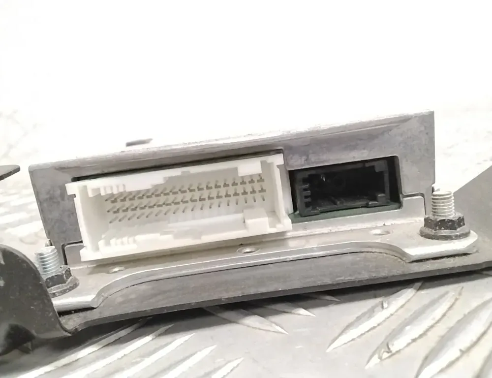 BMW 3 Series E90/E91/E92/E93 (2004-2013) Other Control Units 9199976 33907130