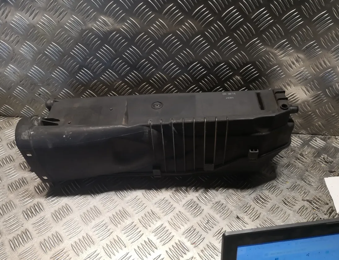 MERCEDES-BENZ E-Class W211/S211 (2002-2009) Vzduchový filter Box A6460901001,6460901001 26767263