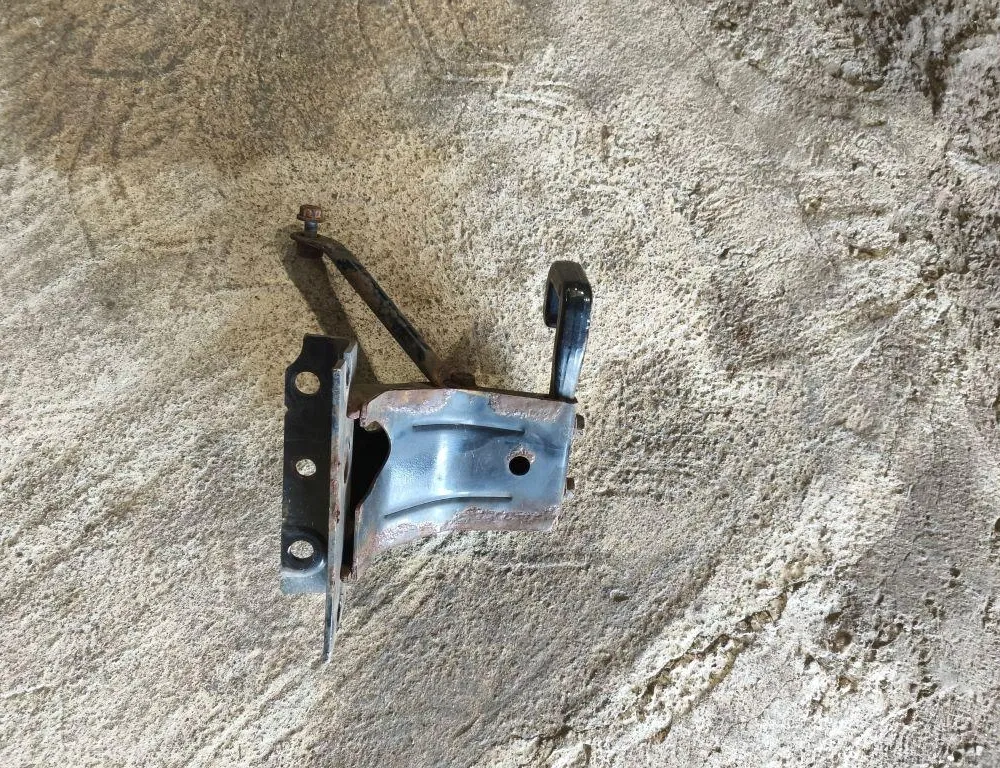 JEEP Grand Cherokee 4 generation (WK) (2004-2024) Буксировочный крюк 68044680AC 33890618