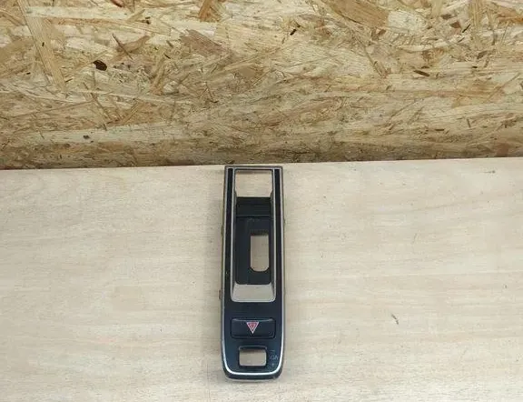 PORSCHE Panamera 971 (2016-2020) Другие внутренние детали 971858401B 33890802