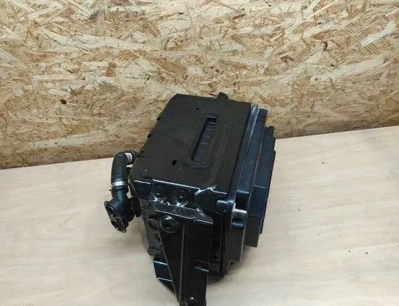 BMW X7 G07 (2018-2024) Batéria 61215A83028 33891278