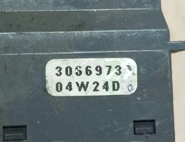 VOLVO XC90 1 generation (2002-2014) Wiper Control 30669742 33120837