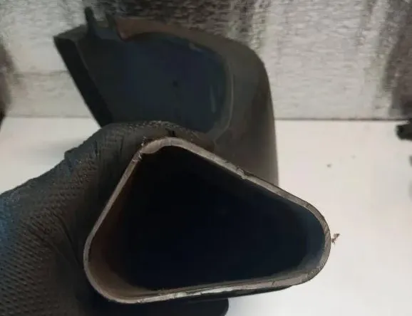 VOLVO XC60 1 generation (2008-2017) Hoses 30636844 33122448