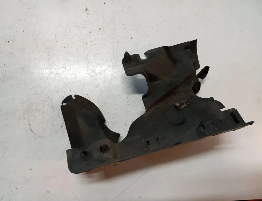 VOLVO XC60 1 generation (2008-2017) Radiator air diverter 31294172 33126027