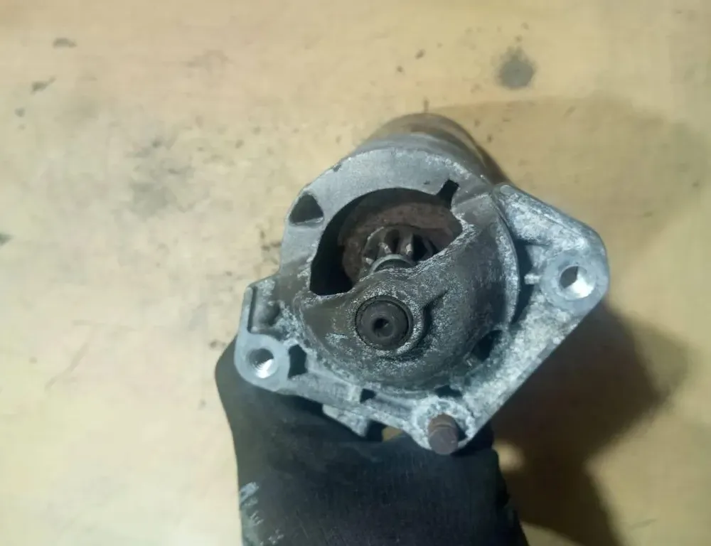 VOLVO V70 2 generation (2000-2008) Starter Motor 30782228 33128843