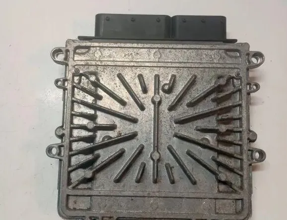 VOLVO XC60 1 generation (2008-2017) Engine Control Unit ECU P31303388 33130251