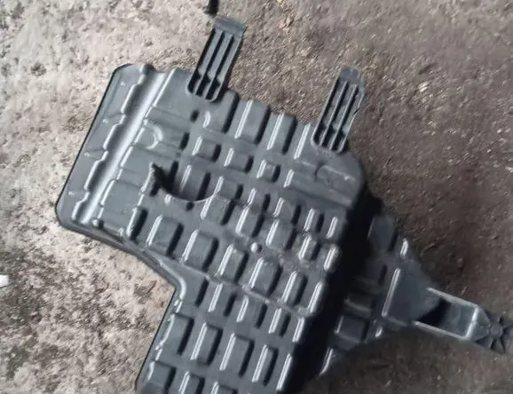 CHRYSLER Voyager 5 generation (2007-2020) Subwoofer 05107087AE 33131579