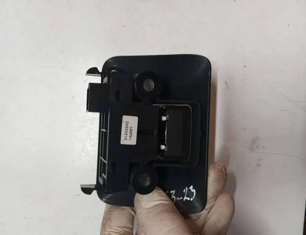 VOLVO V60 1 generation (2010-2020) Кнопка ручного тормоза 31343242 33132419