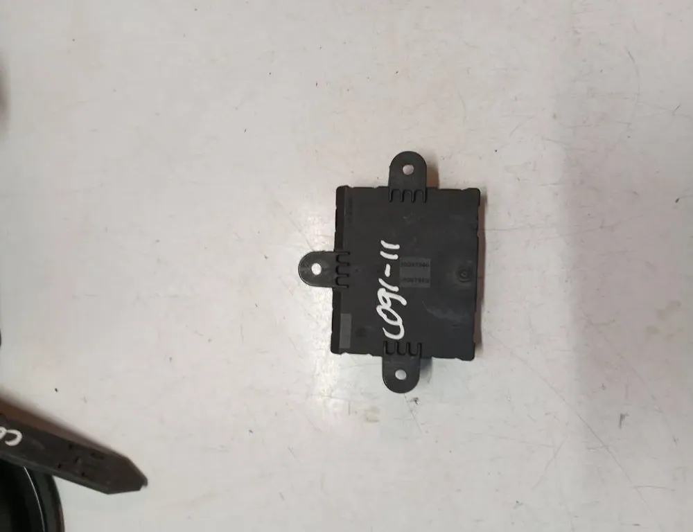 VOLVO XC60 1 generation (2008-2017) Ovládacia jednotka pravých zadných dverí 9G9T14B534BC 33137048