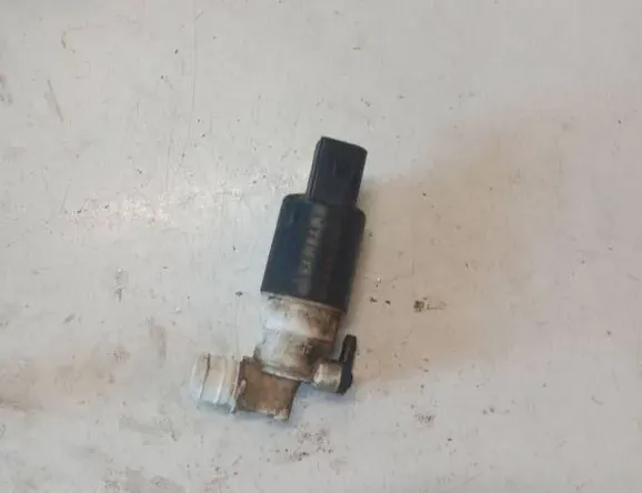 VOLVO S60 2 generation (2010-2020) Motor nádrže na umývanie 31349244 33138543