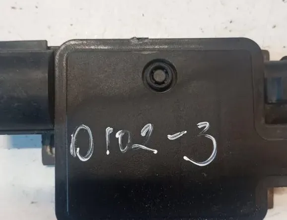 VOLVO V40 Cross Country 1 generation (2012-2020) Relé ventilátora chladiacej kvapaliny 940009301 33139528