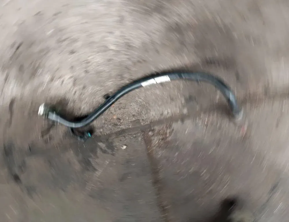 BMW X6 E71/E72 (2008-2012) Potrubie palivovej nádrže 7186702 33159236